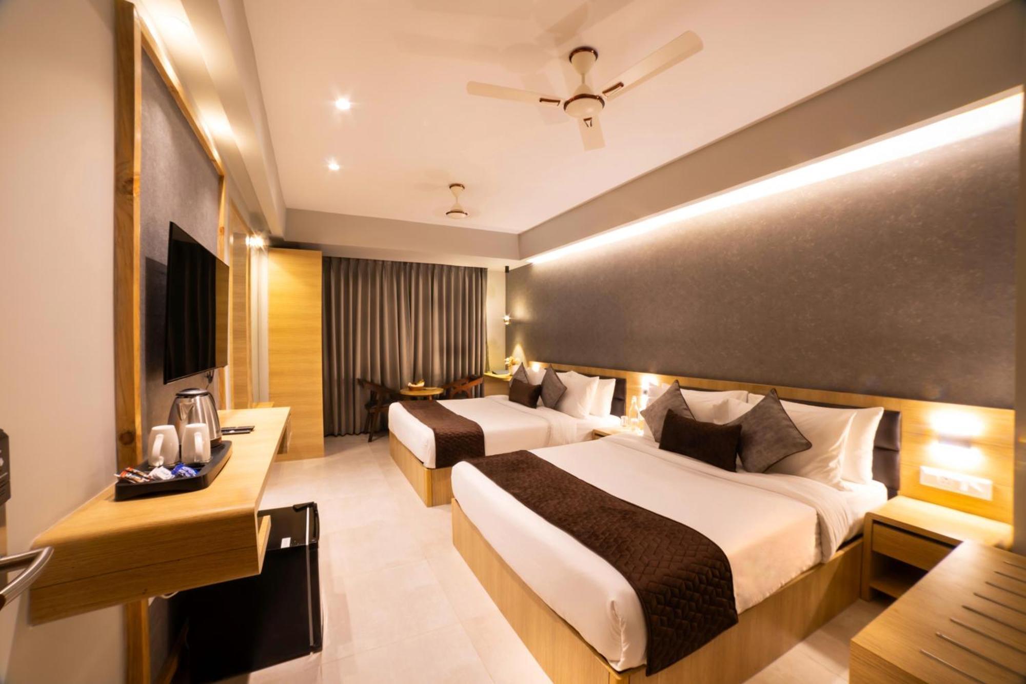 Northin Hotel Calcutta Exterior foto