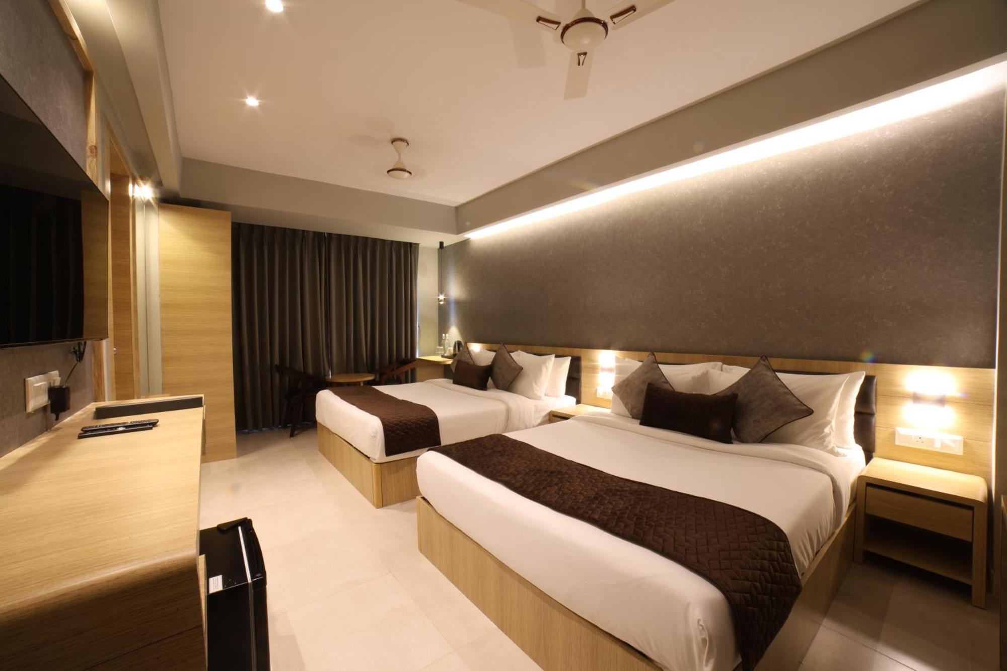 Northin Hotel Calcutta Exterior foto